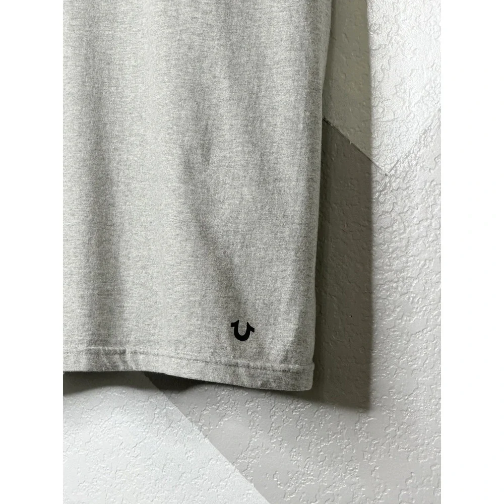 True Religion T-Shirt Lot of 2 Men's Large White Gray Minimal Logo Crew Neck